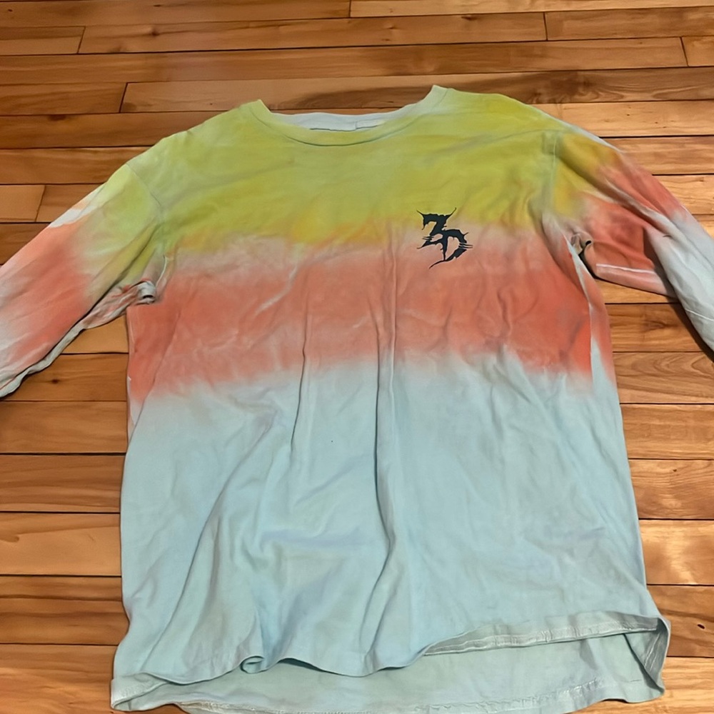 Long sleeve shirt